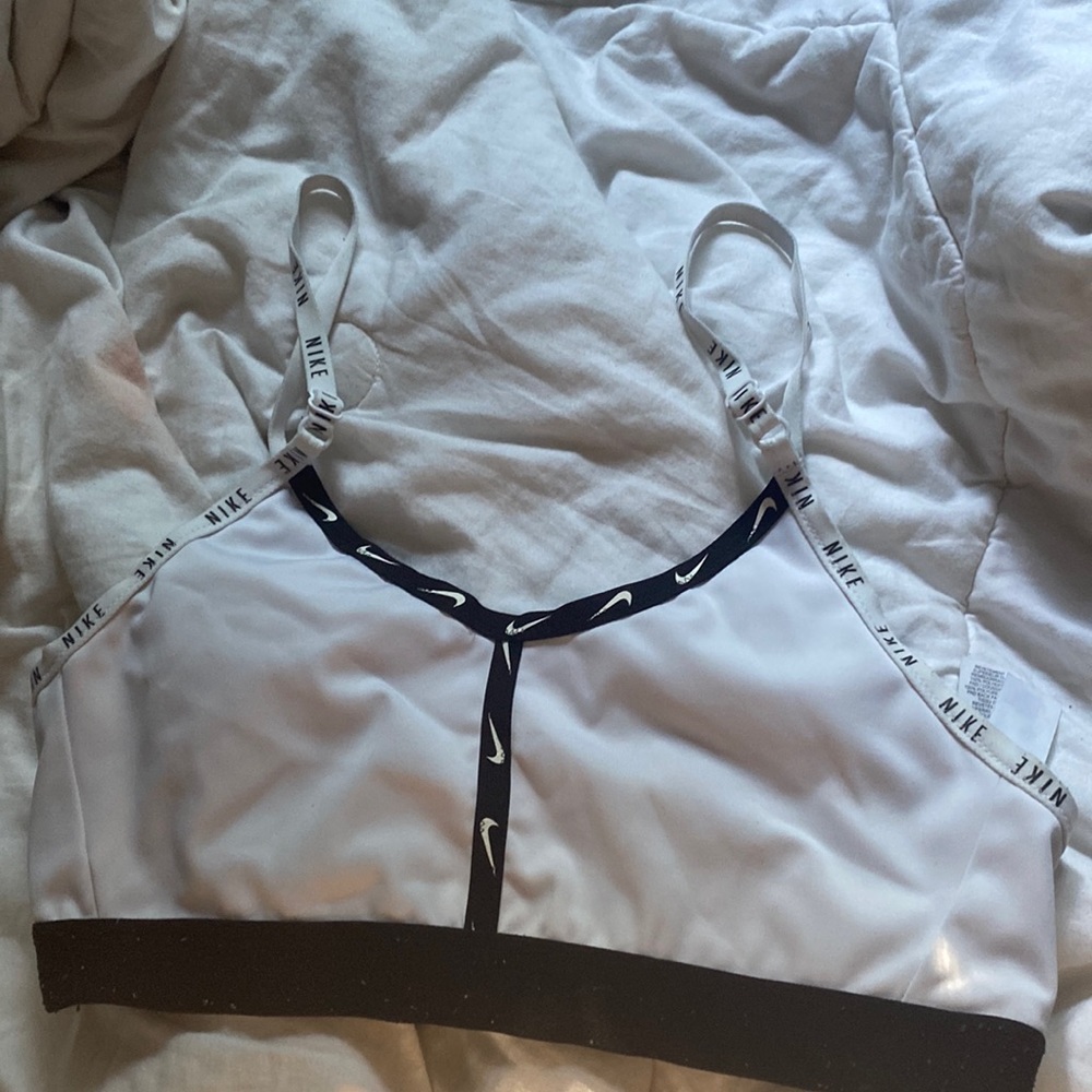 Nike bra
